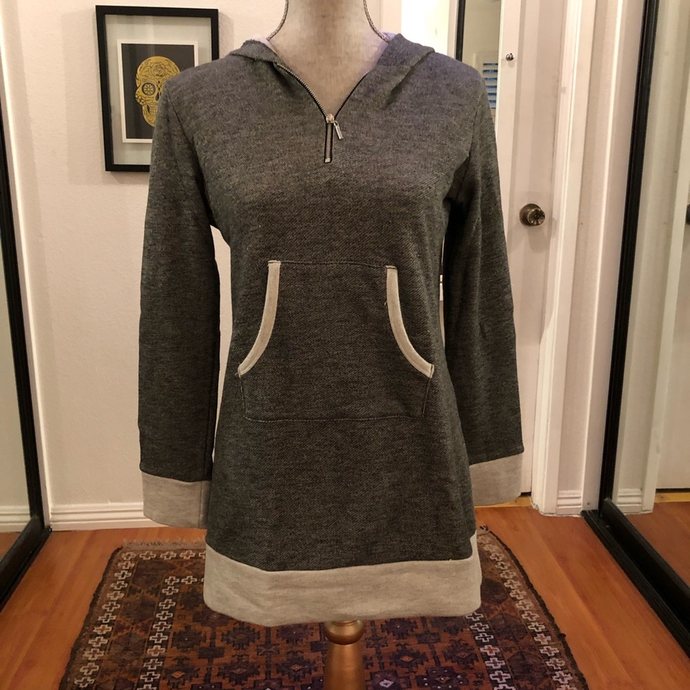 Grey sweatshirt dress/long shirt. Size small.